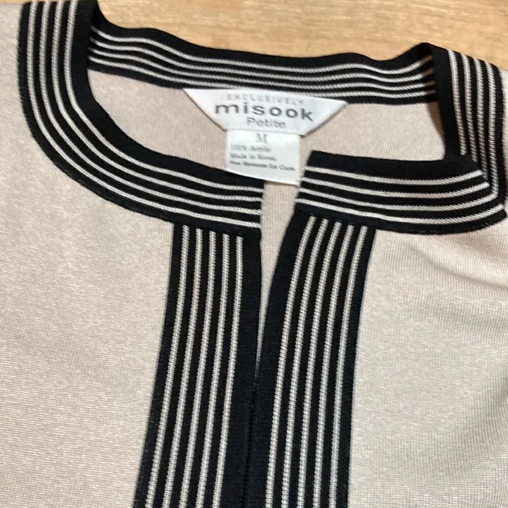 Misook light, gray and black cardigan sweater with shoulder pads petite …